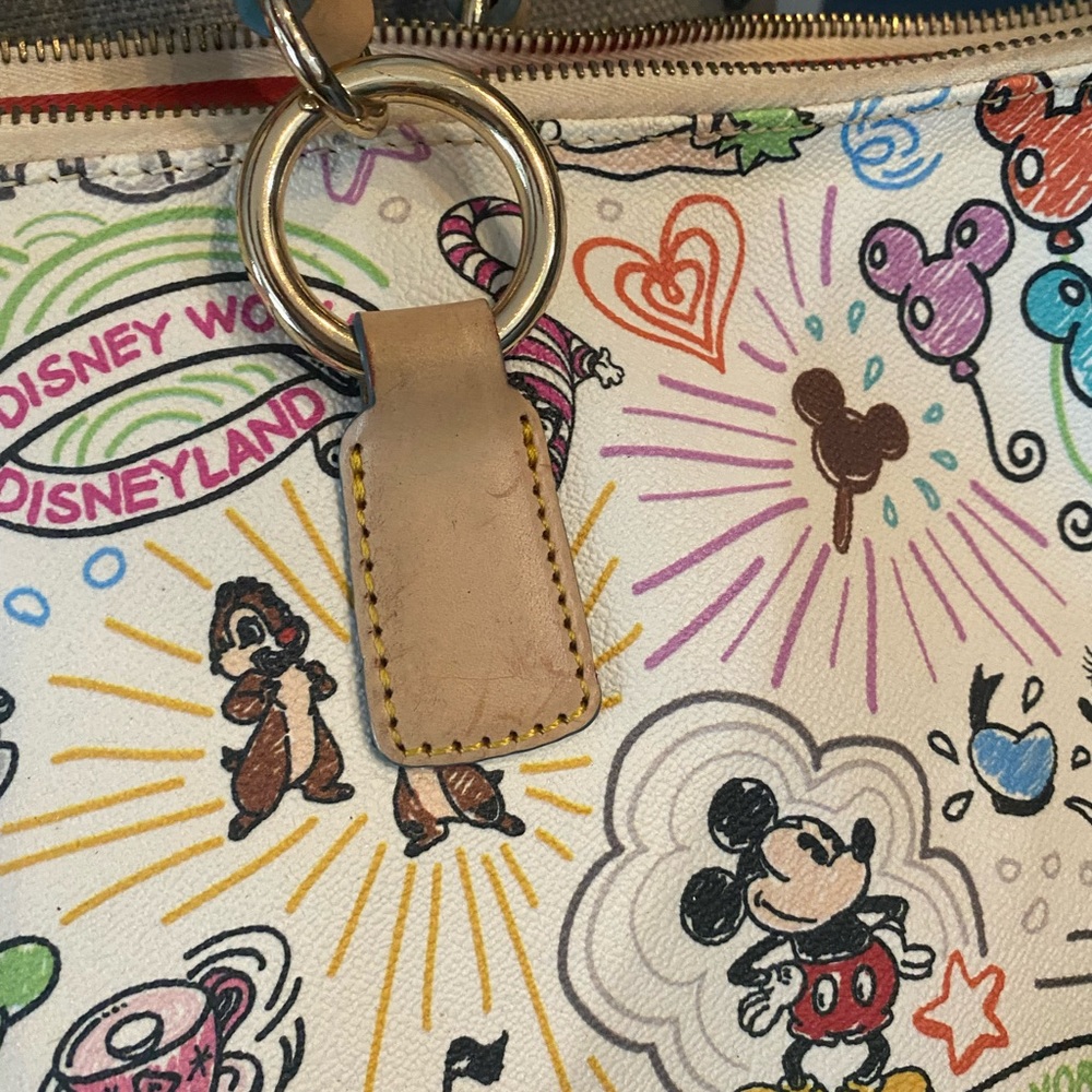 Disney sketch Dooney and Bourke large tote - Picture 4 of 9